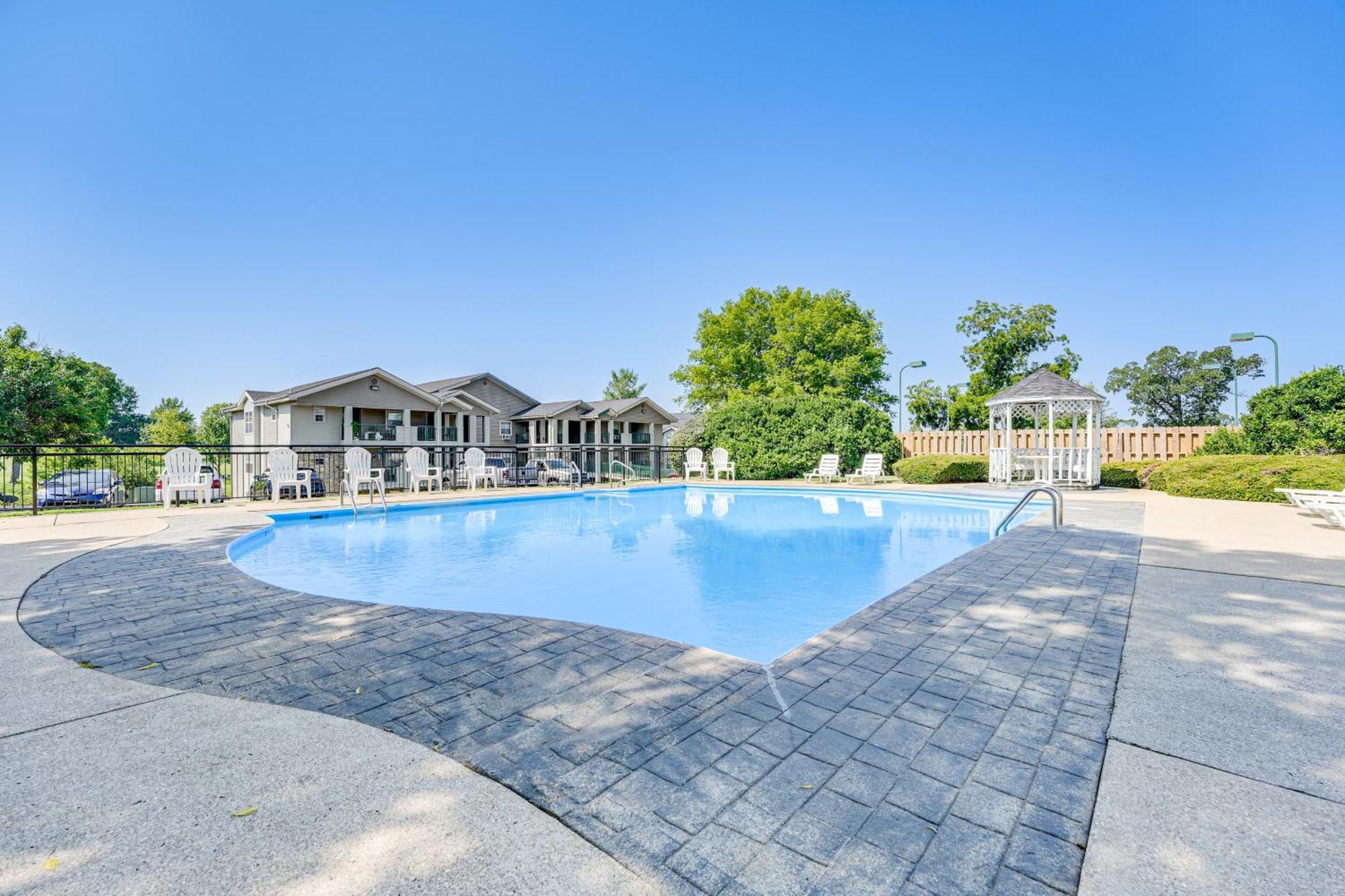 Ground-Floor Branson Condo With Community Perks Kültér fotó